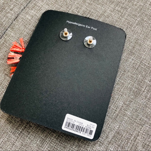 NWT! J. Crew Jade Tropical Dangle Fringe Earrings - Picture 3 of 3